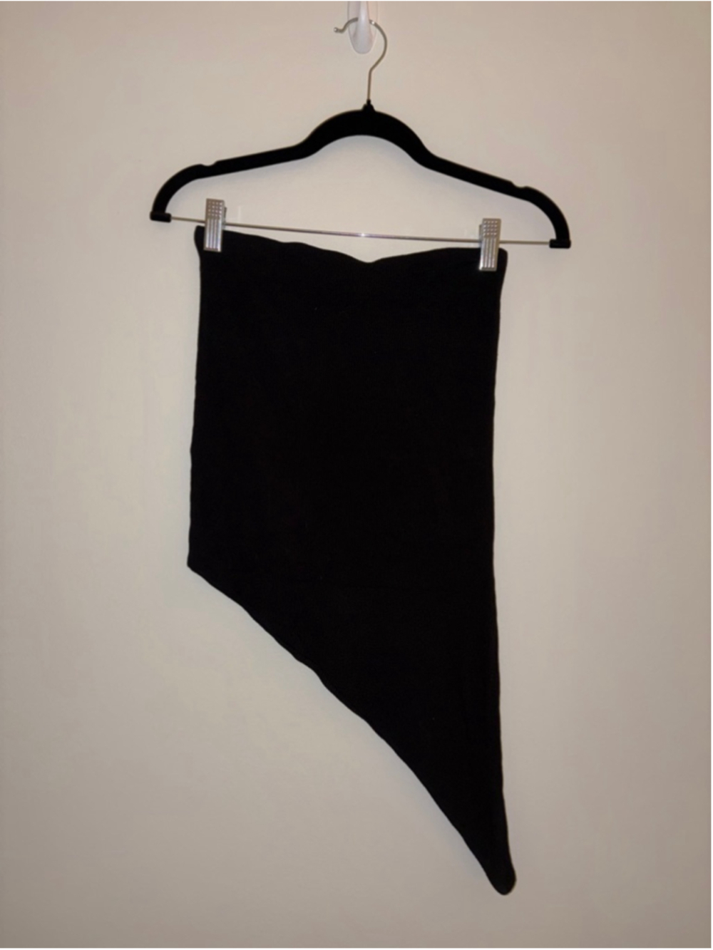 Women's Naked Wardrobe Black Ribbed Asymmetrical Crop Top M